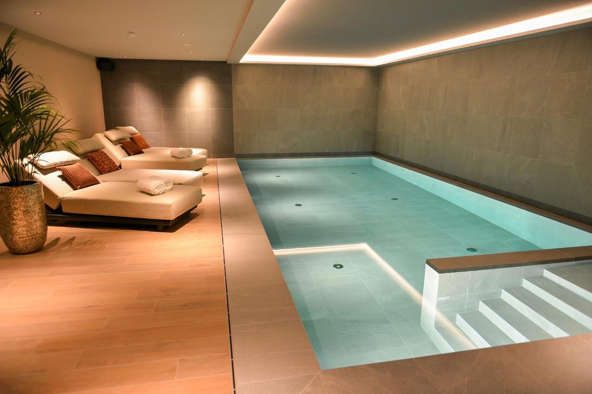 Eilandhotel Texel De Cocksdorp  Exterior foto Indoor pool